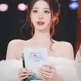 Jang Won-young голая #0853