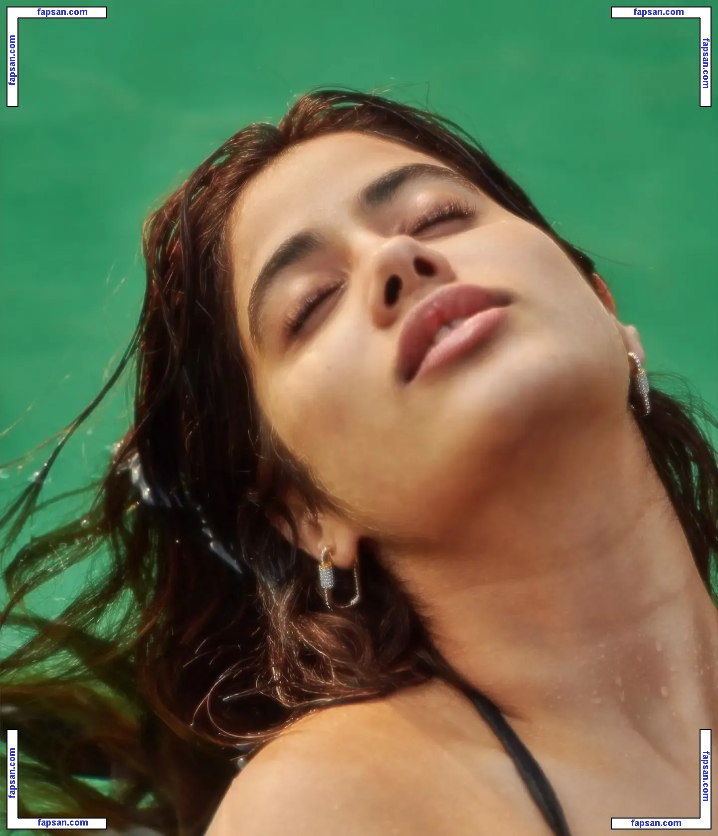 Janhvi Kapoor nude photo #0003 from OnlyFans