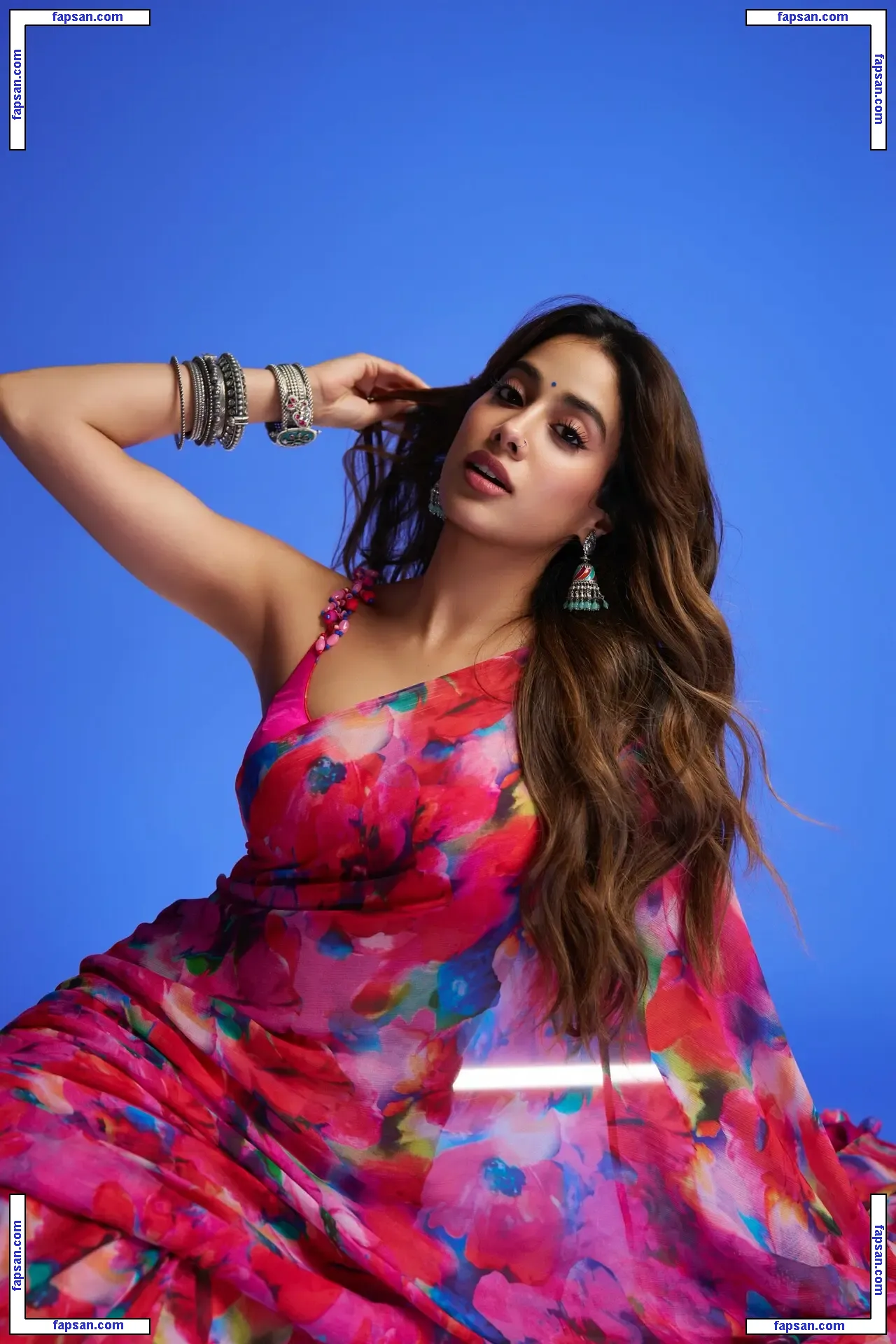 Janhvi Kapoor nude photo #0110 from OnlyFans