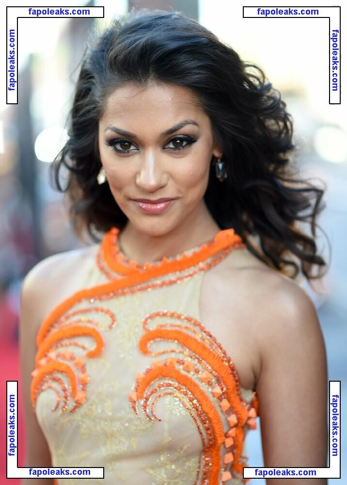 Janina Gavankar / janina голая фото #0117 с Онлифанс