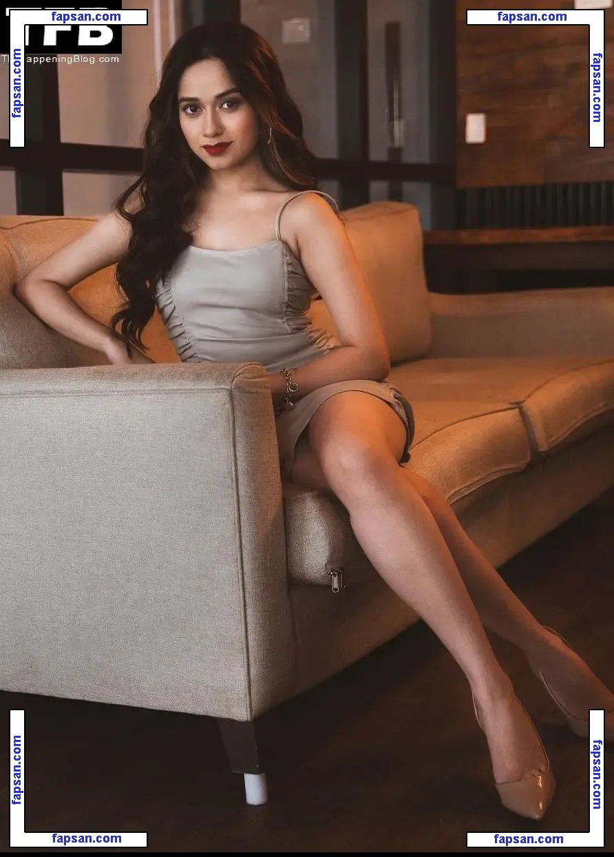 Jannat Zubair Rahmani nude photo #0001 from OnlyFans