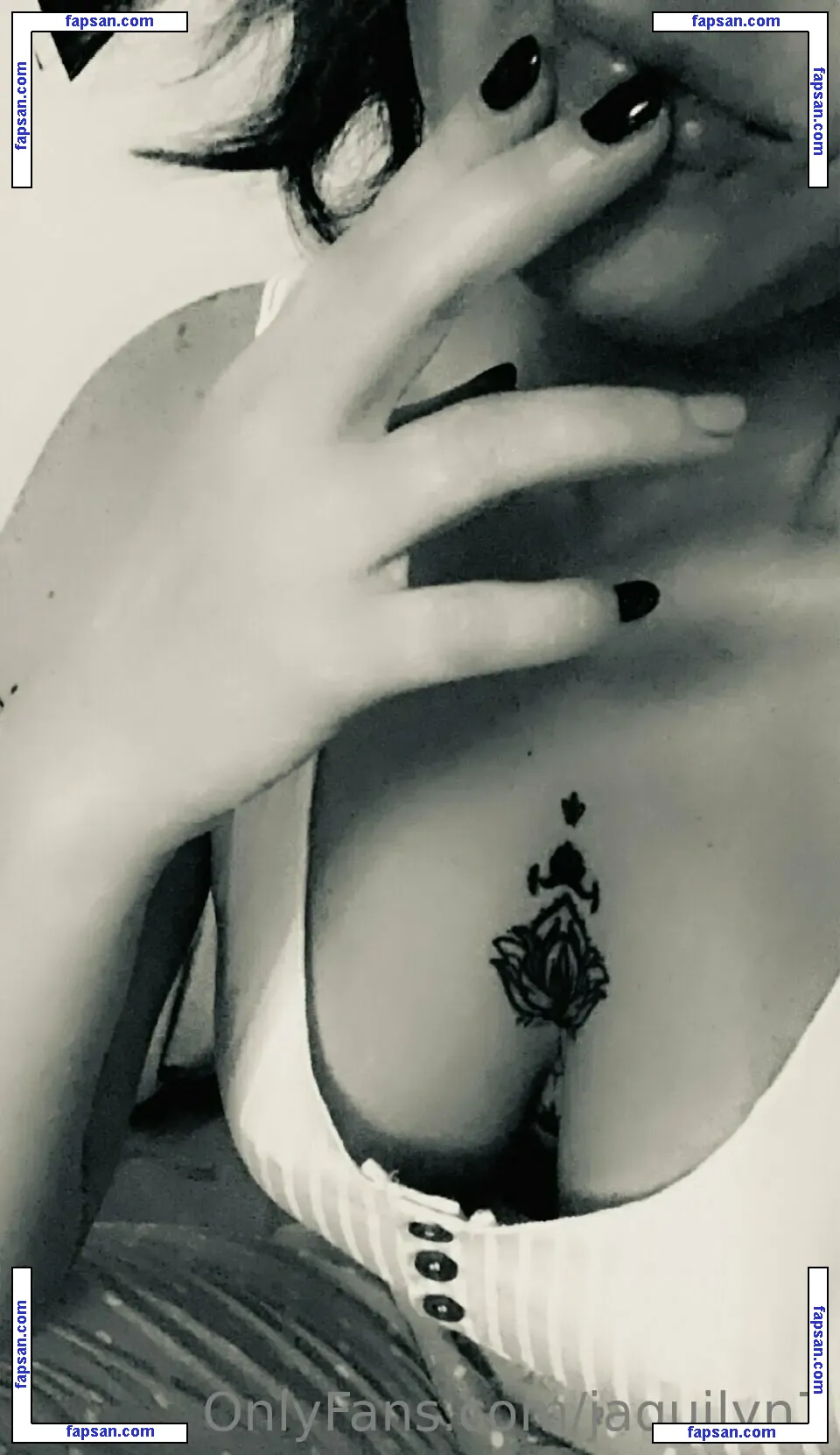 jaquilyn7 nude photo #0012 from OnlyFans