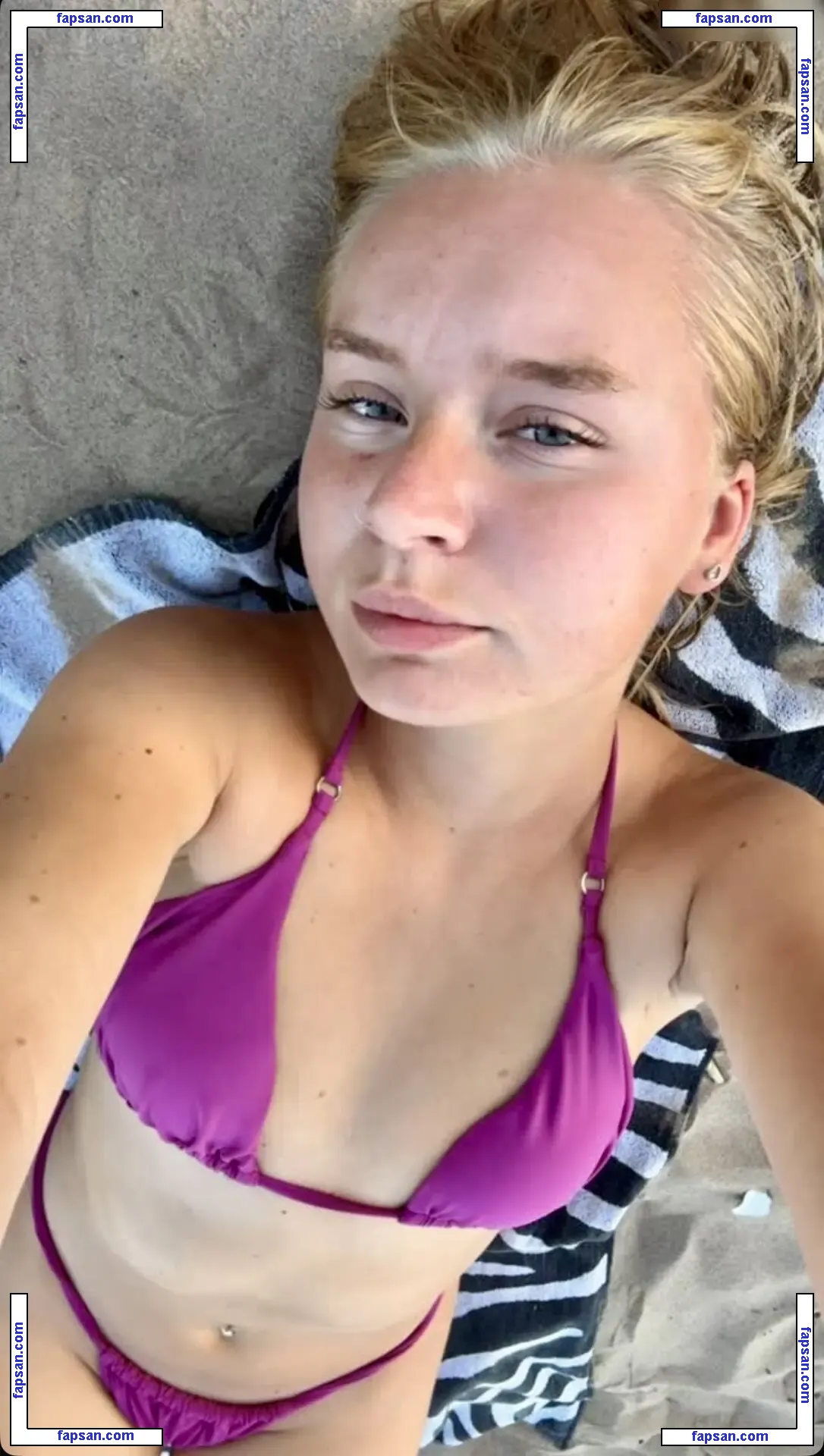 Jasmin-bee nude photo #0001 from OnlyFans