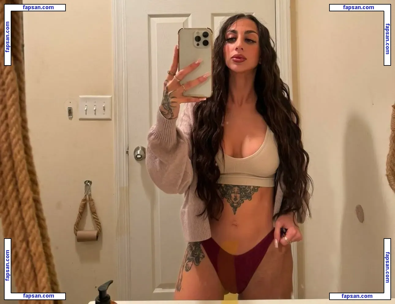 Jasmine Banks nude photo #0003 from OnlyFans