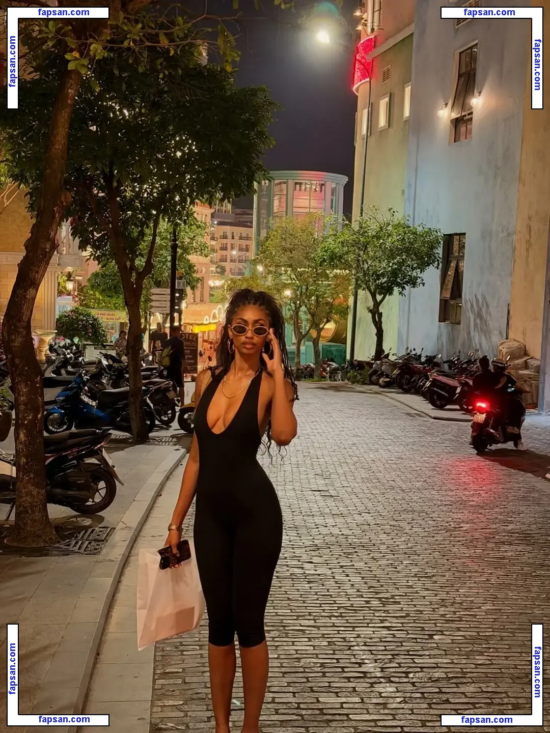 Jasmine Chola | Jasmine Blandford nude photo #0001 from OnlyFans