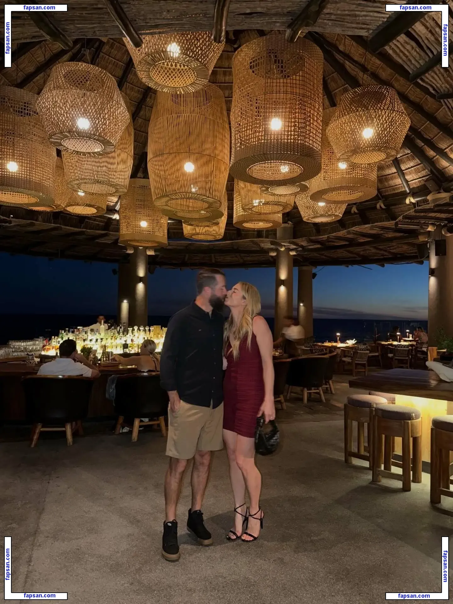 Jasmine Roth голая фото #0002 с Онлифанс