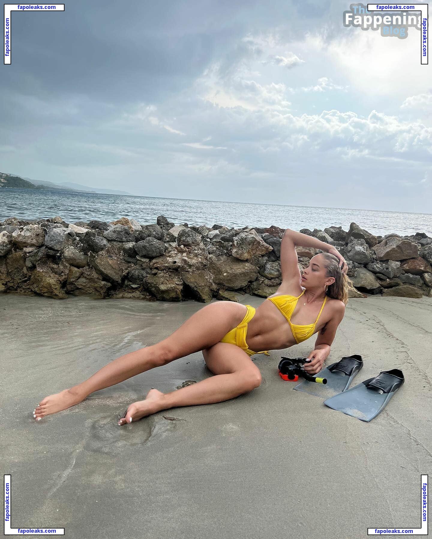 Jasmine Sanders / Golden Barbie / golden_barbie / goldenbarbie nude photo #1413 from OnlyFans