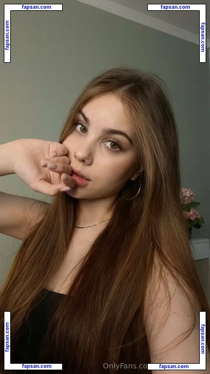jasminesteas nude photo #0018 from OnlyFans