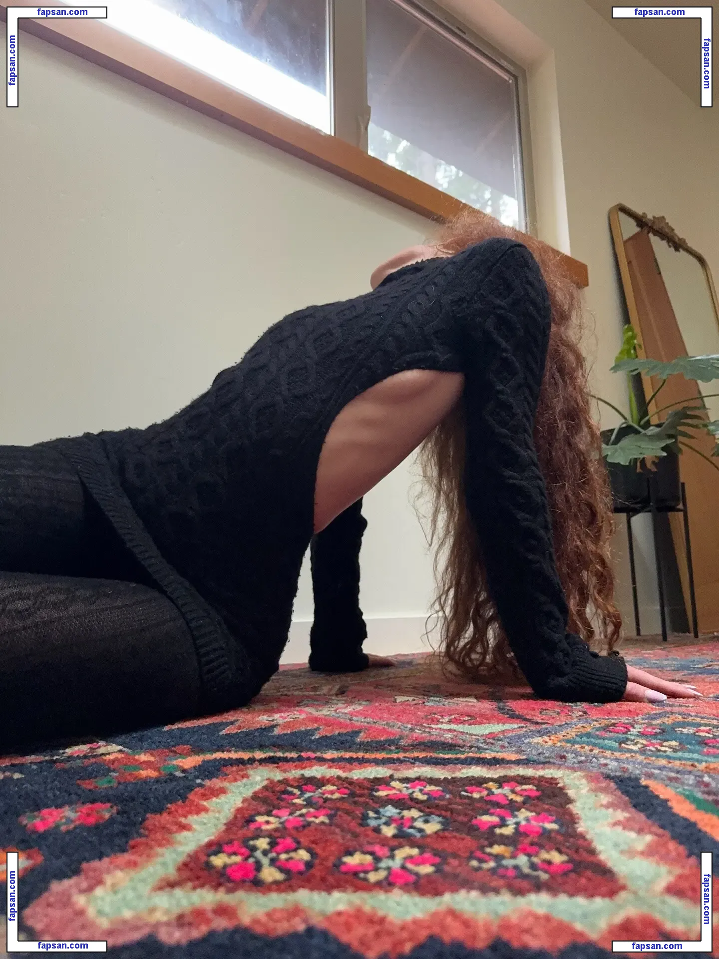 Jassmineskye nude photo #0006 from OnlyFans