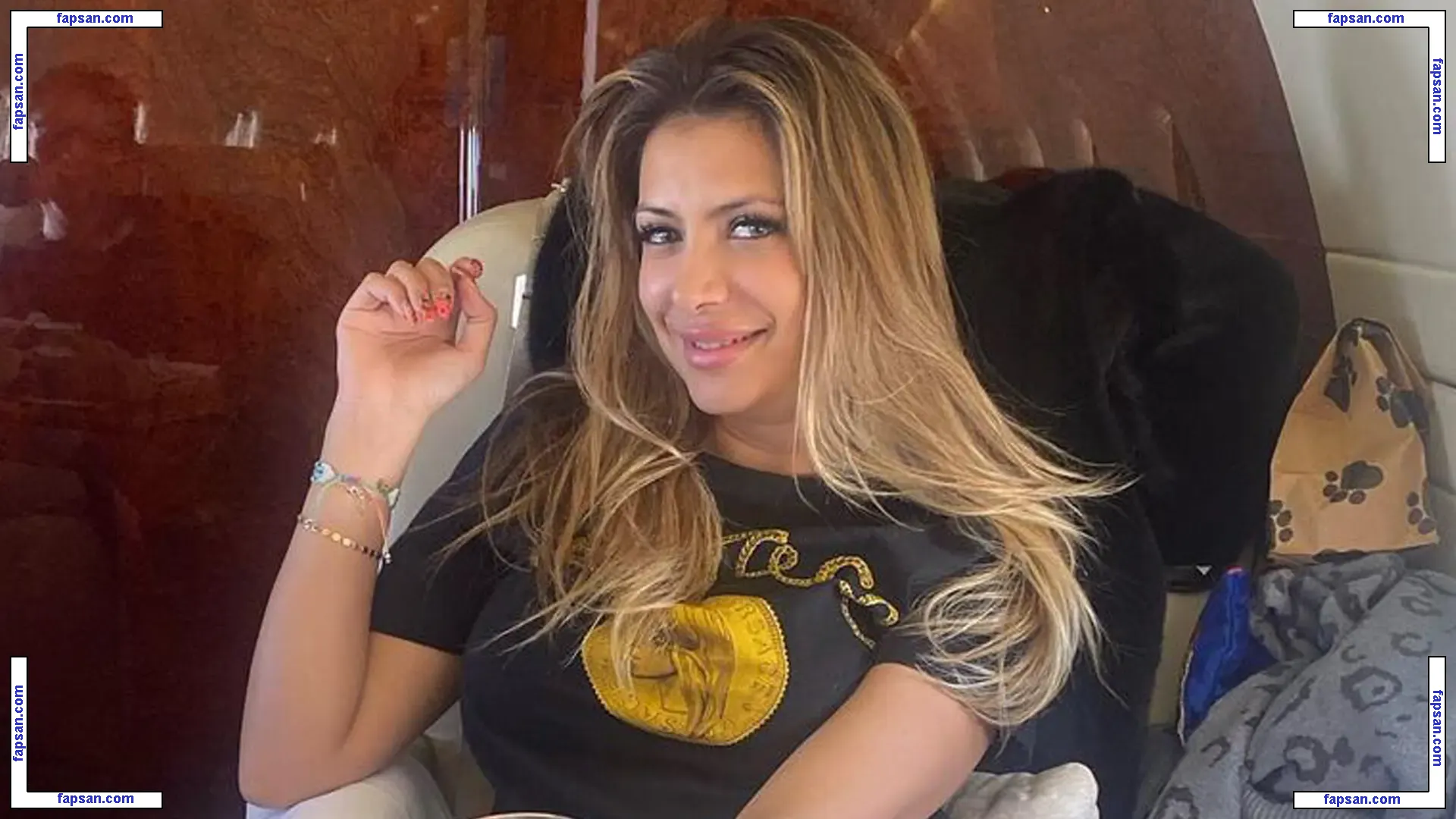 Jasveen Sangha nude photo #0023 from OnlyFans