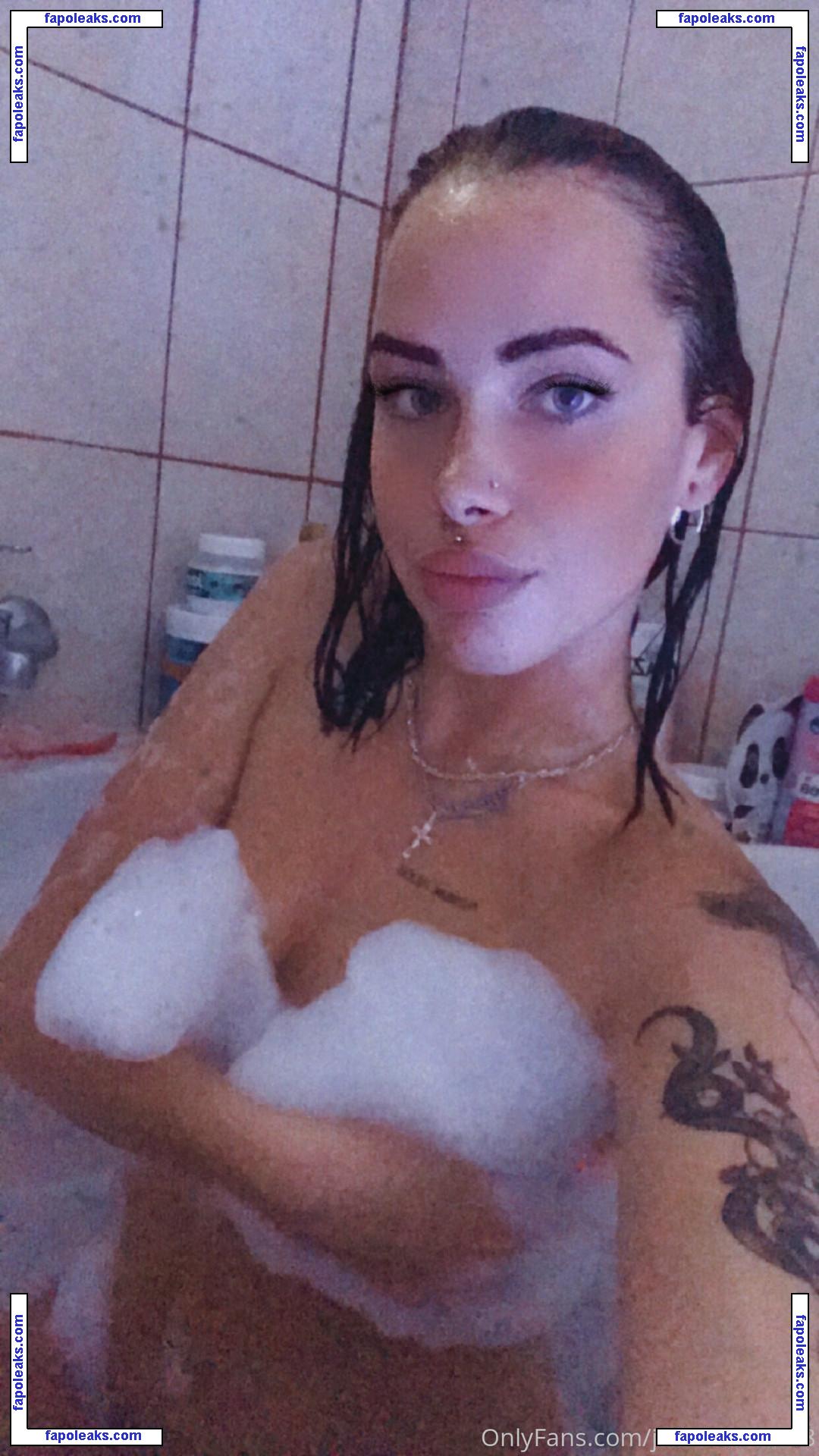 Jazminkovacs8 nude photo #0051 from OnlyFans