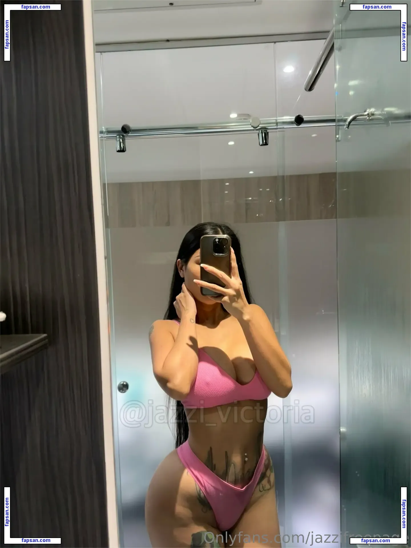 jazzifreepage nude photo #0034 from OnlyFans