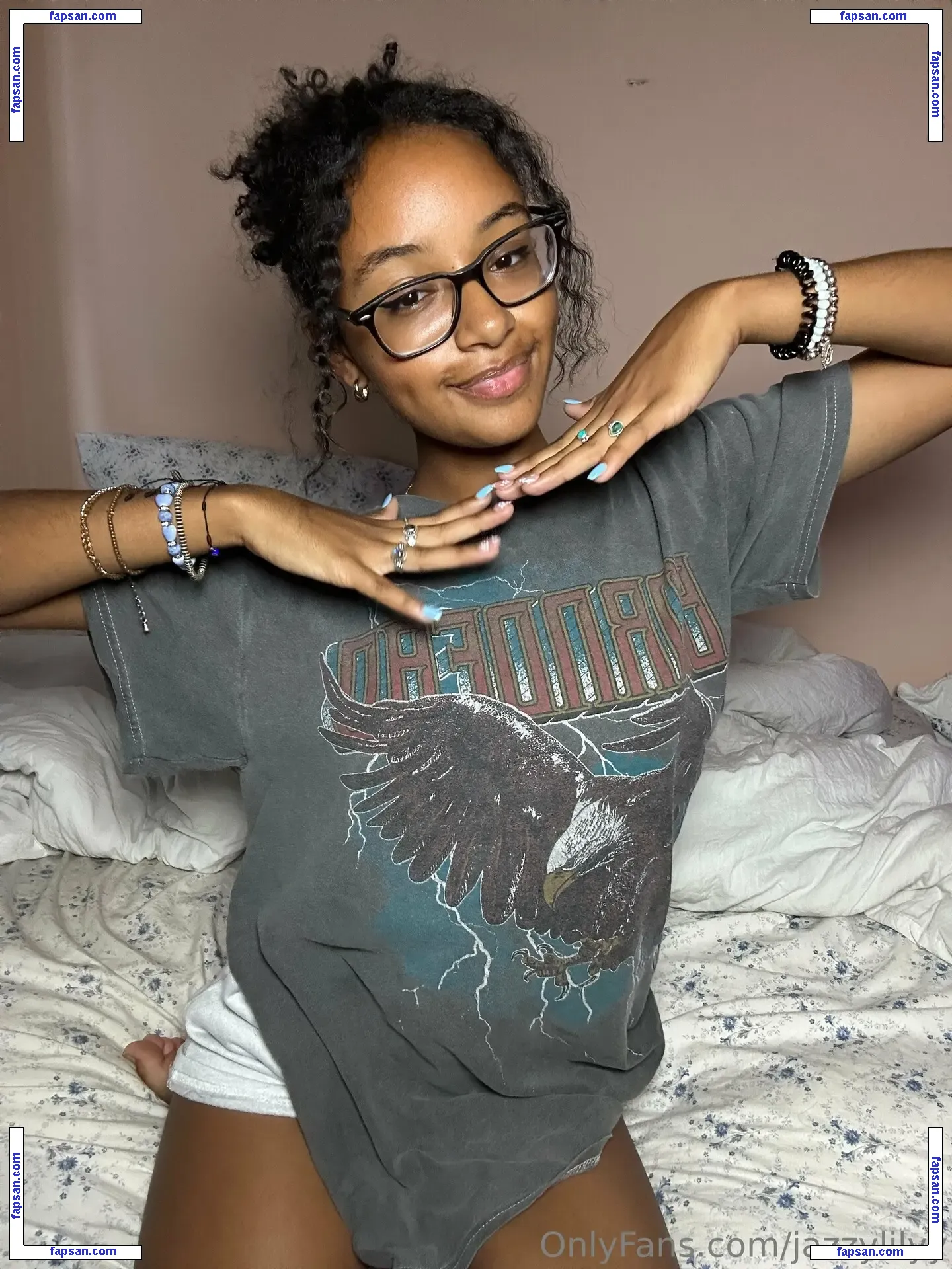 jazzylilyy nude photo #0021 from OnlyFans
