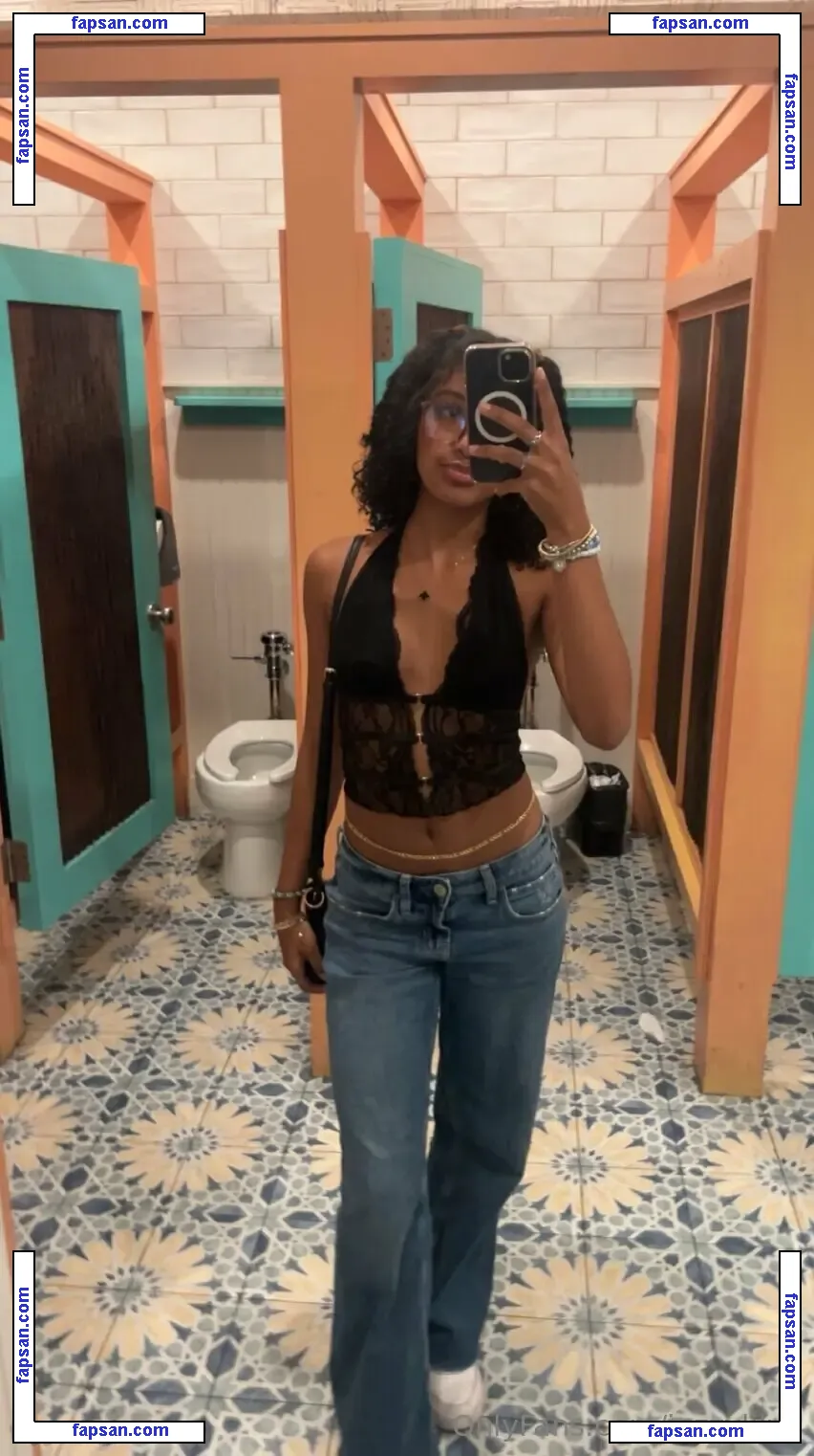 jazzylilyy nude photo #0024 from OnlyFans