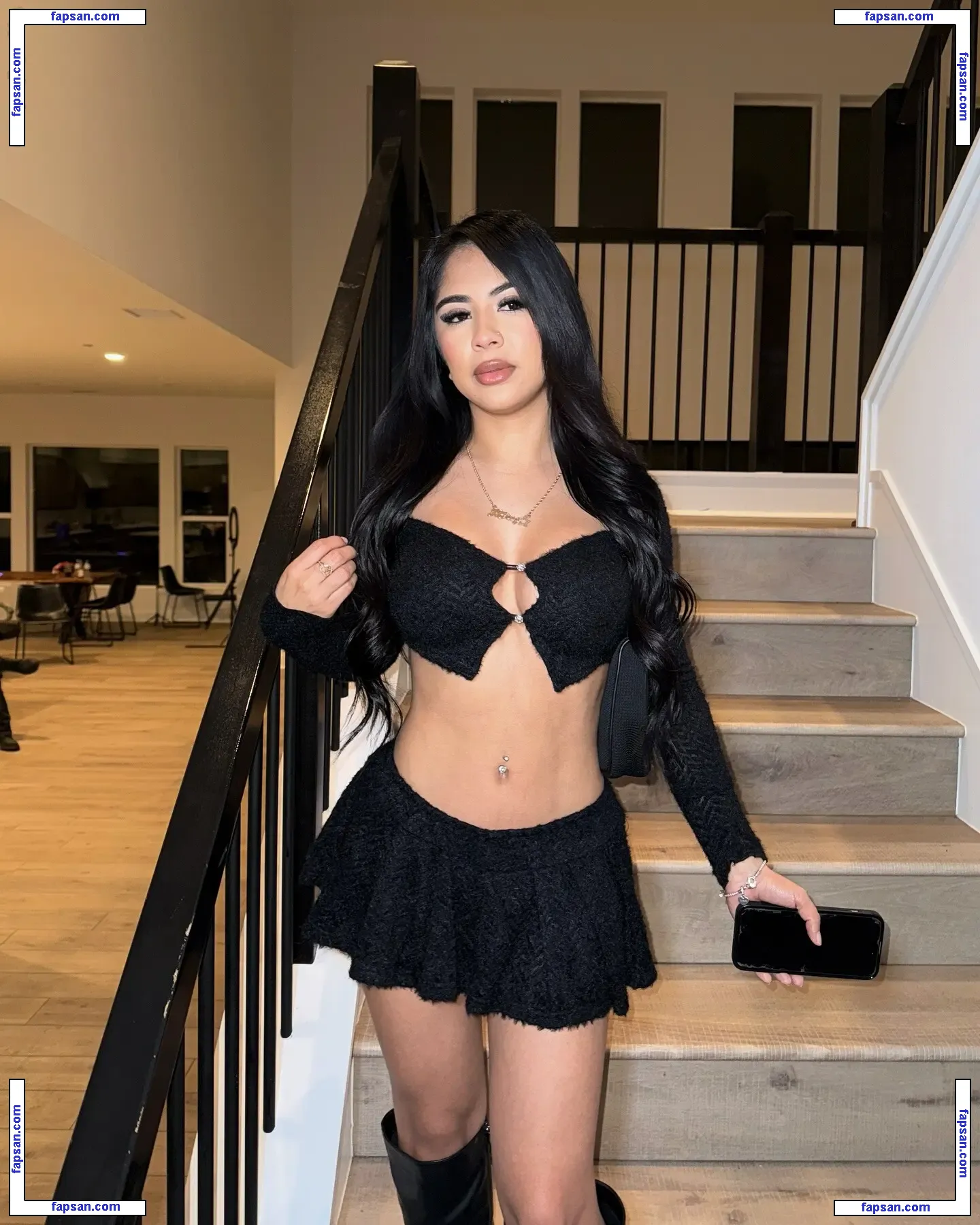j.crez nude photo #0003 from OnlyFans