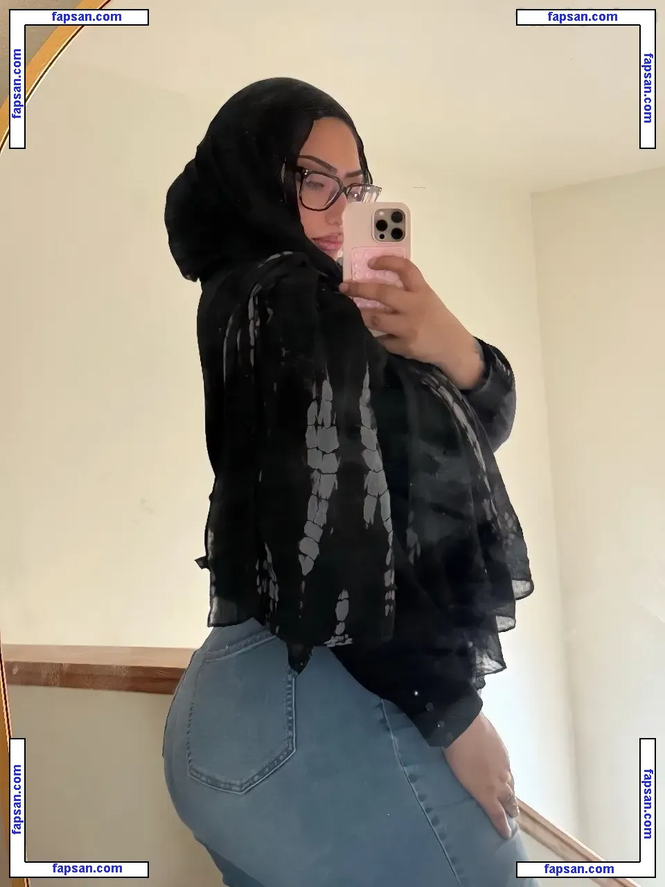 Jelena nude photo #0001 from OnlyFans