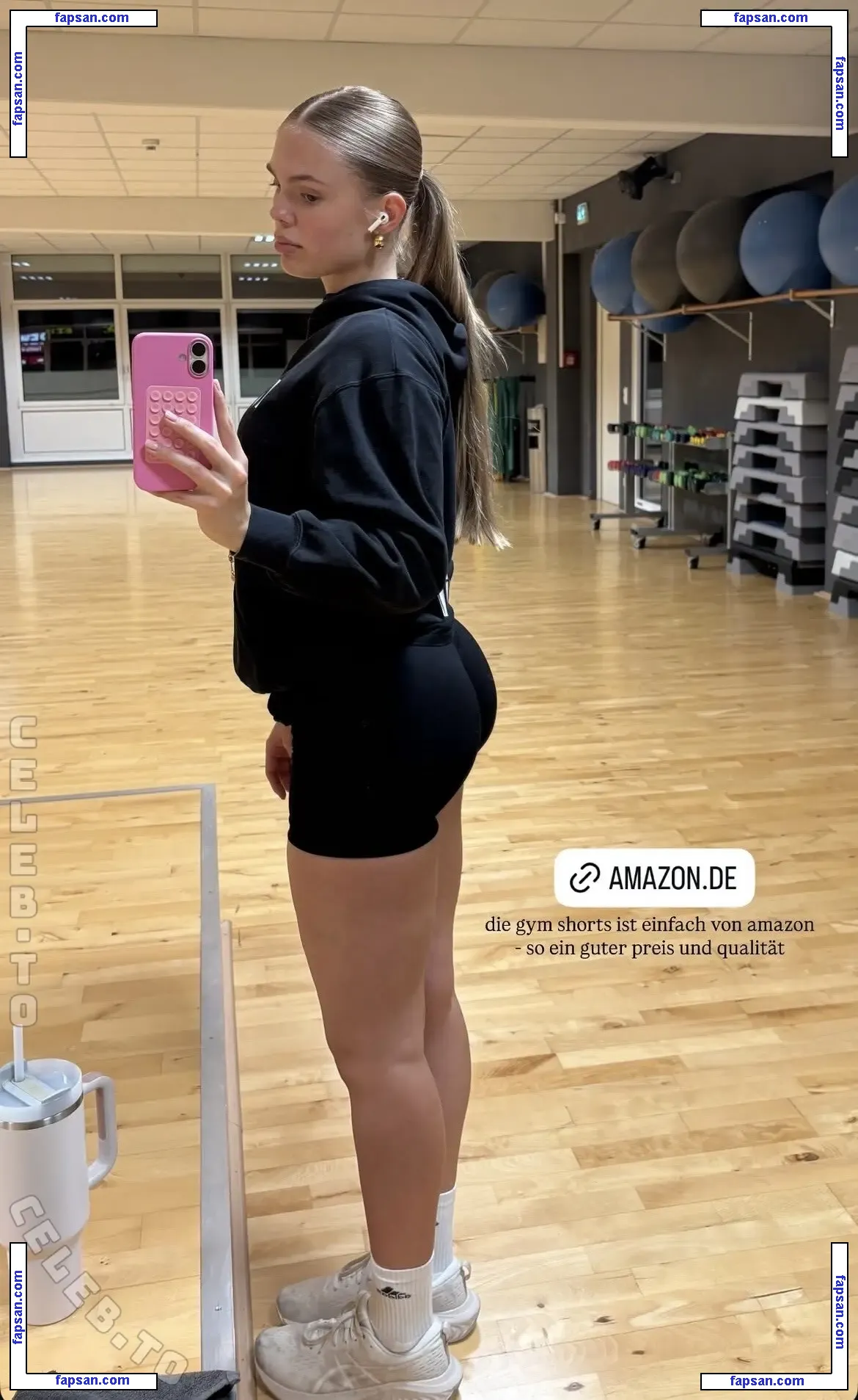 Jellefeline nude photo #0135 from OnlyFans