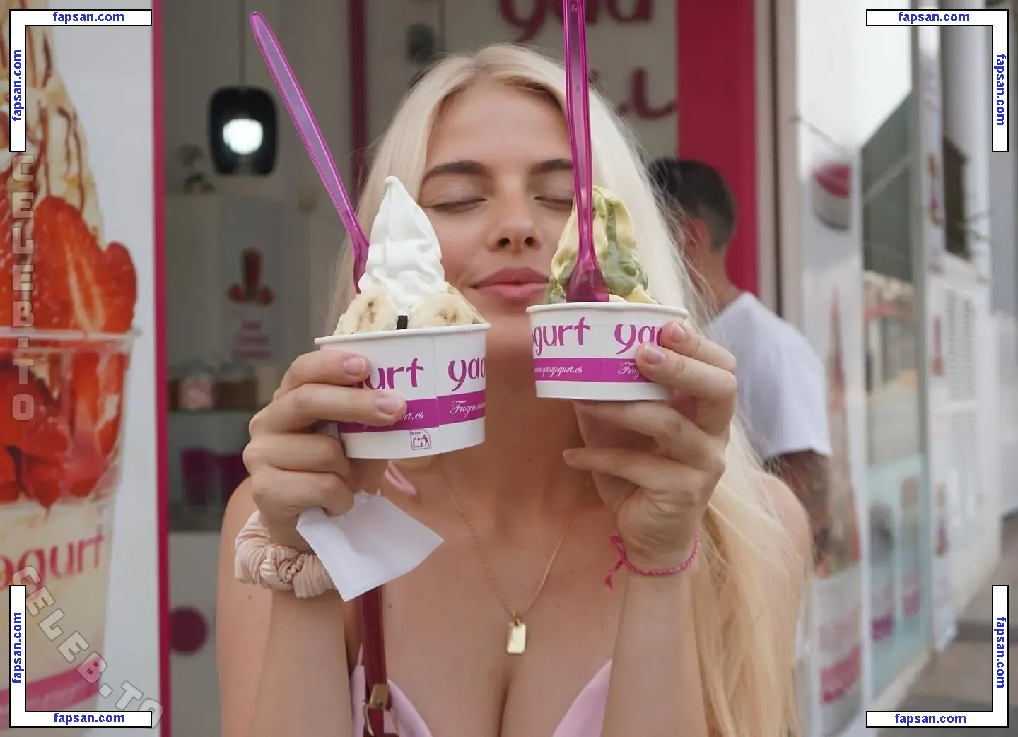 Jellina.ly голая фото #0013 с Онлифанс