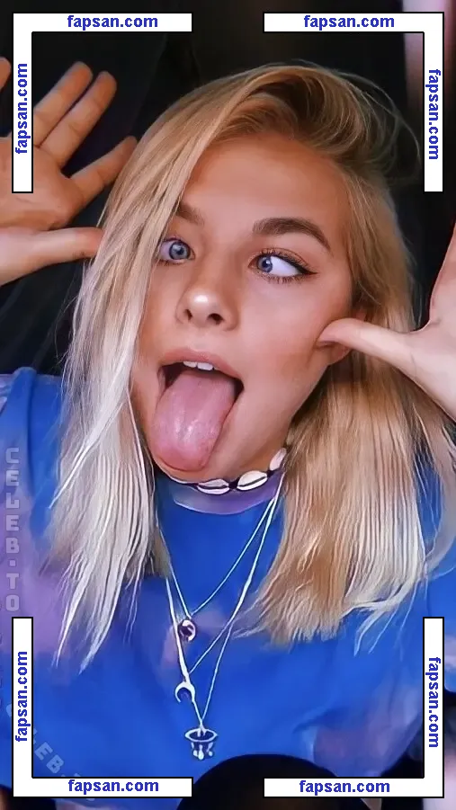 Jellina.ly голая фото #0017 с Онлифанс