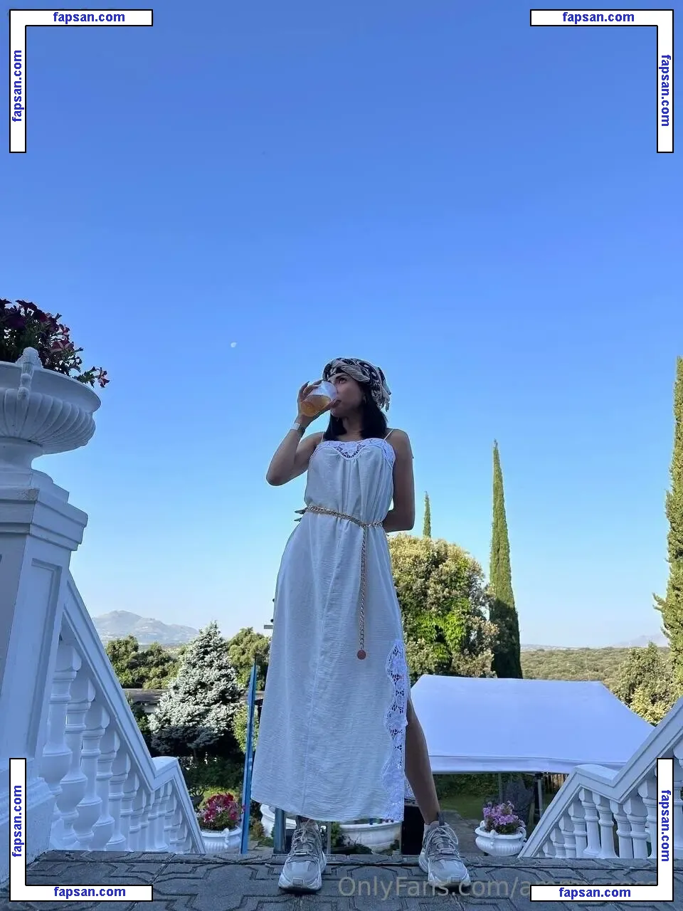 jen_cobriza2 nude photo #0005 from OnlyFans
