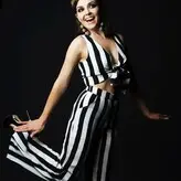 Jen Lilley голая #0002