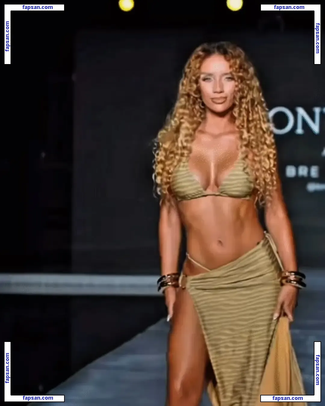 Jena Frumes nude photo #0534 from OnlyFans