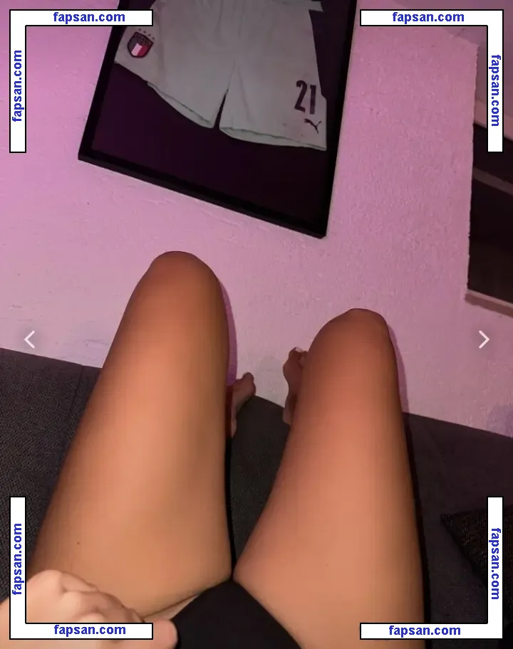 Jeneferriili nude photo #0016 from OnlyFans