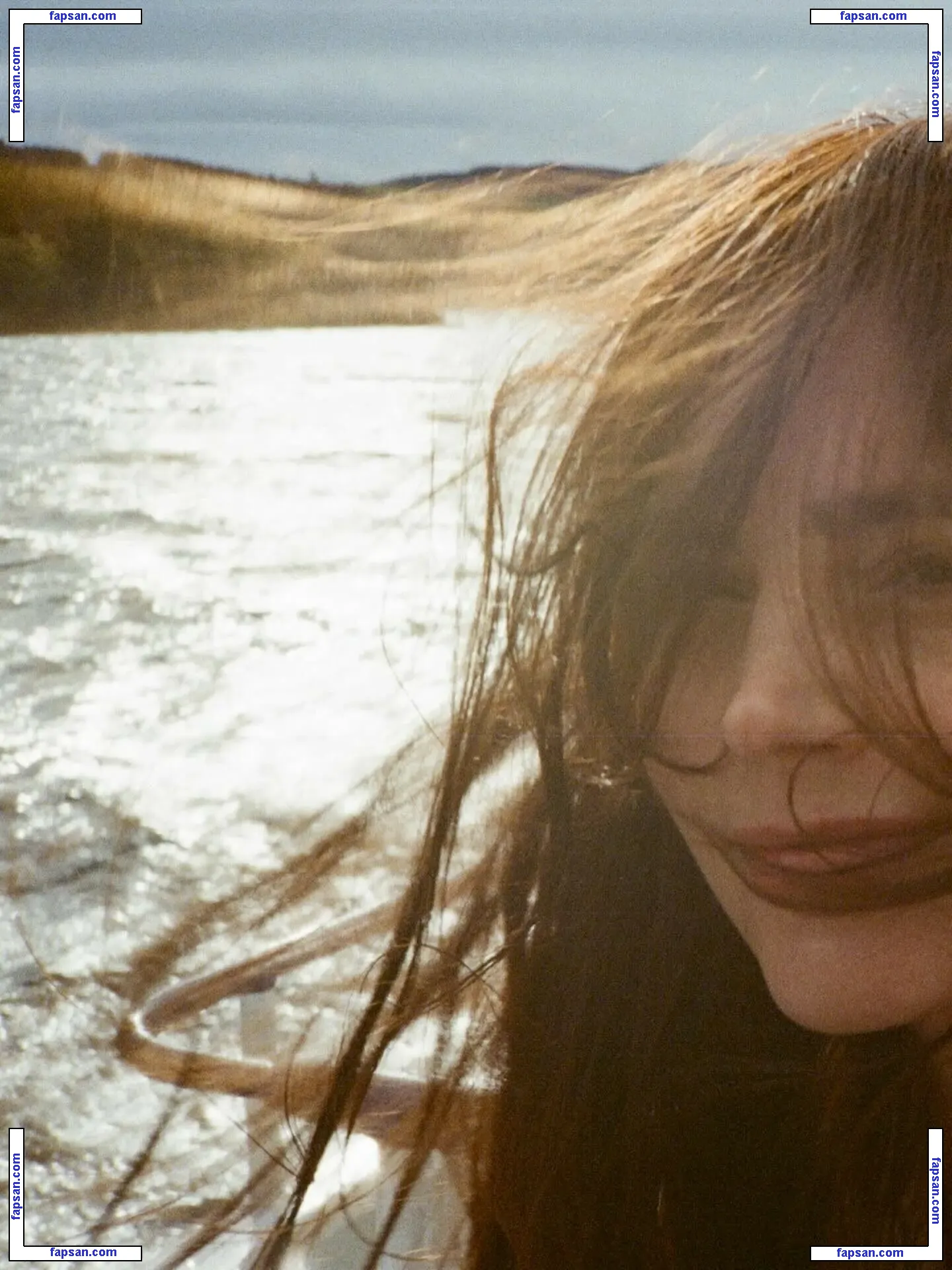 Jenna Coleman голая фото #0344 с Онлифанс