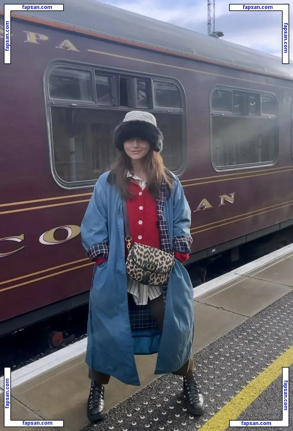 Jenna Coleman голая фото #0350 с Онлифанс