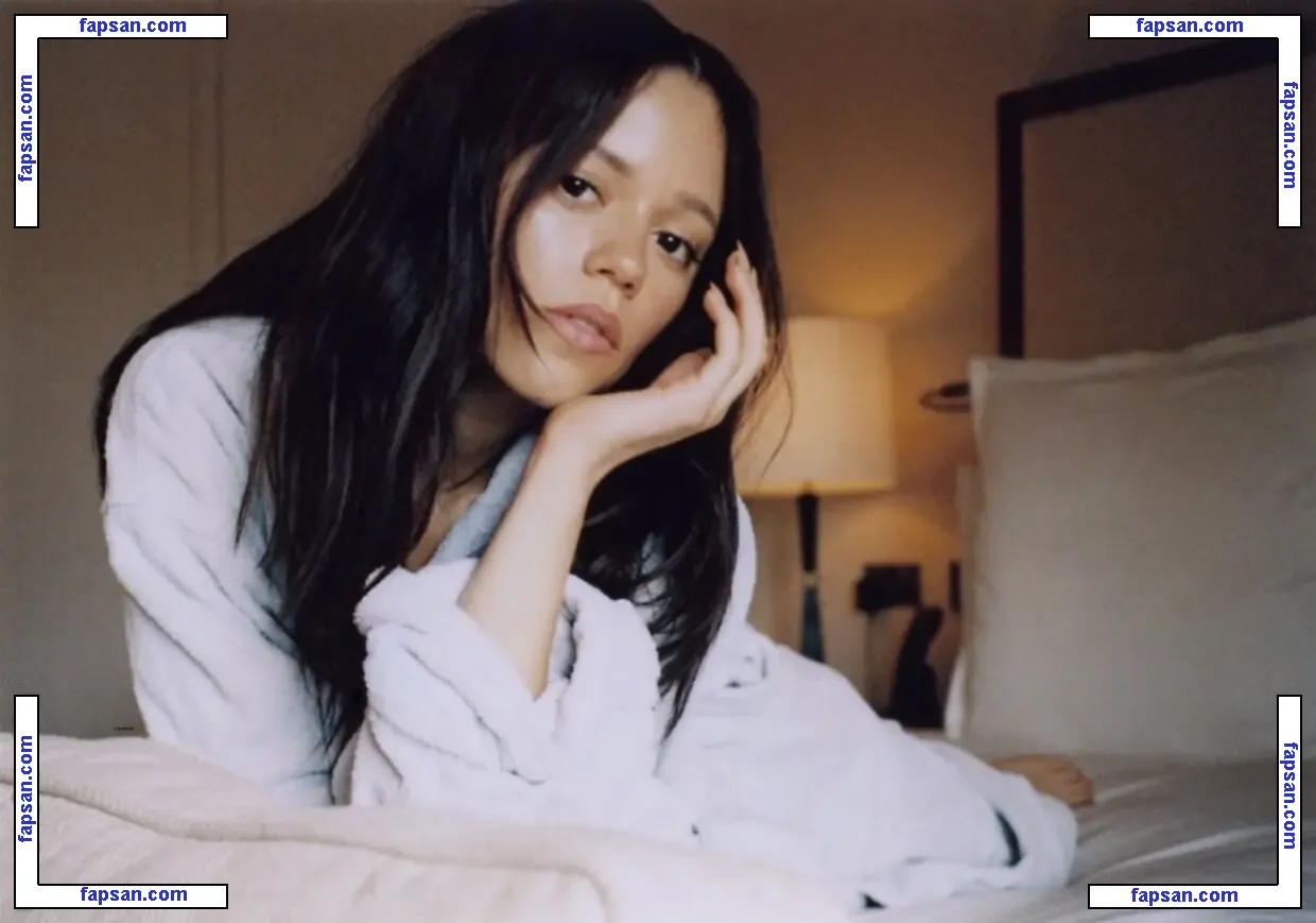 Jenna Ortega nude photo #0310 from OnlyFans