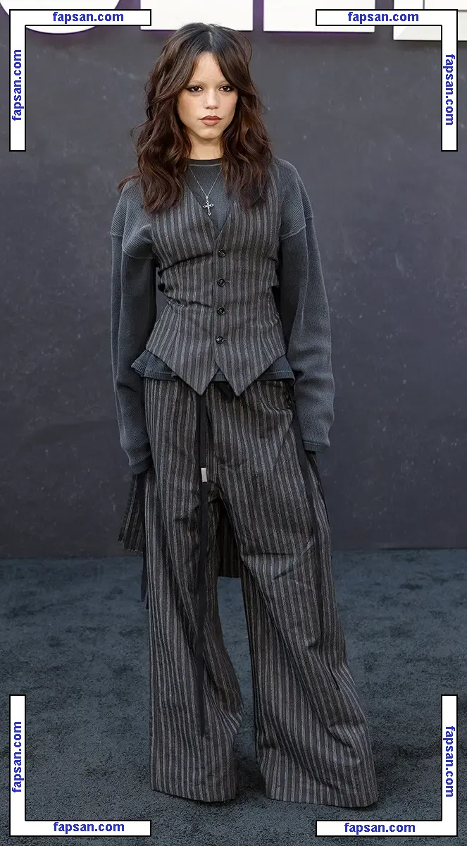 Jenna Ortega nude photo #0348 from OnlyFans