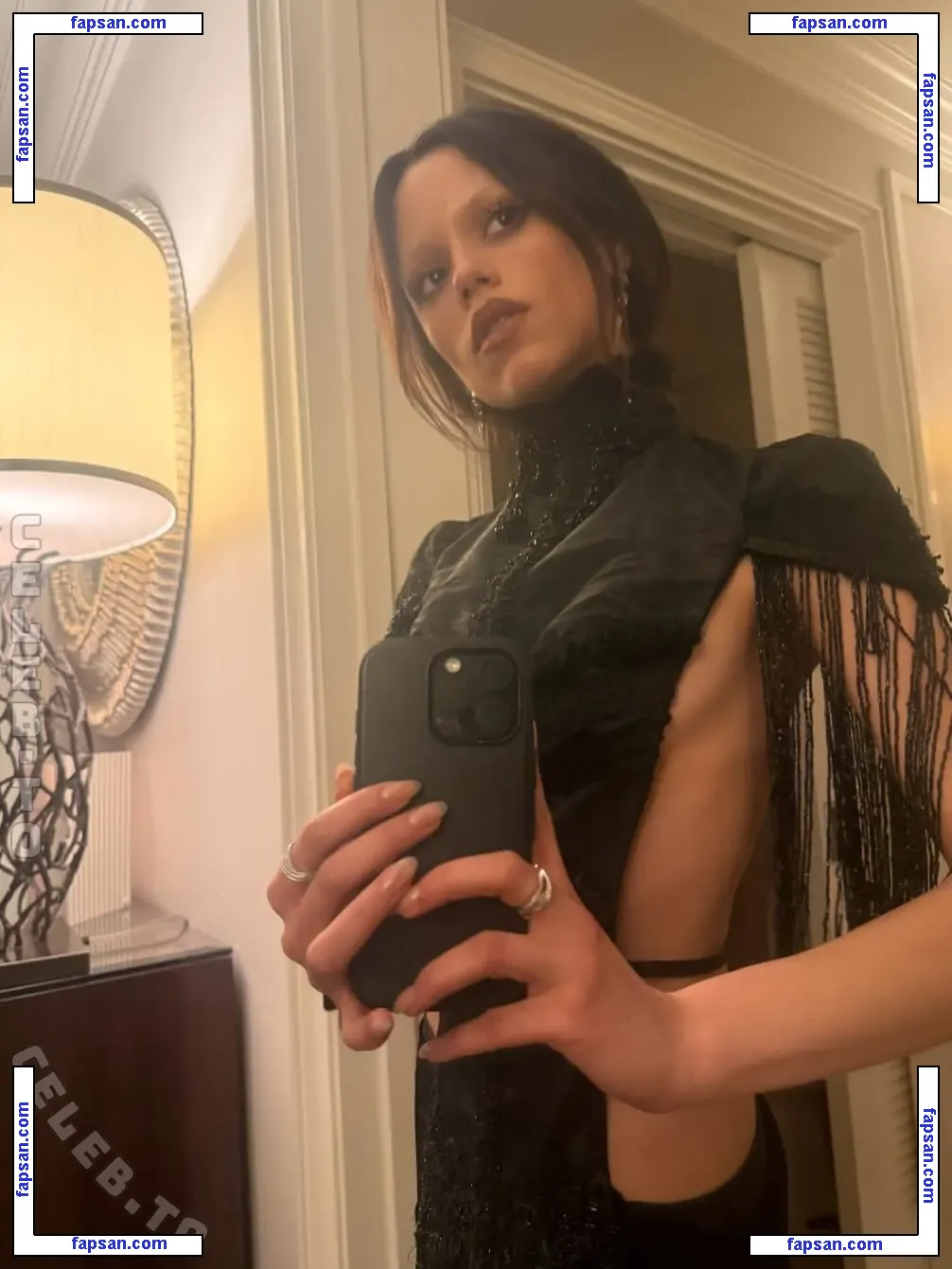 Jenna Ortega голая фото #0505 с Онлифанс