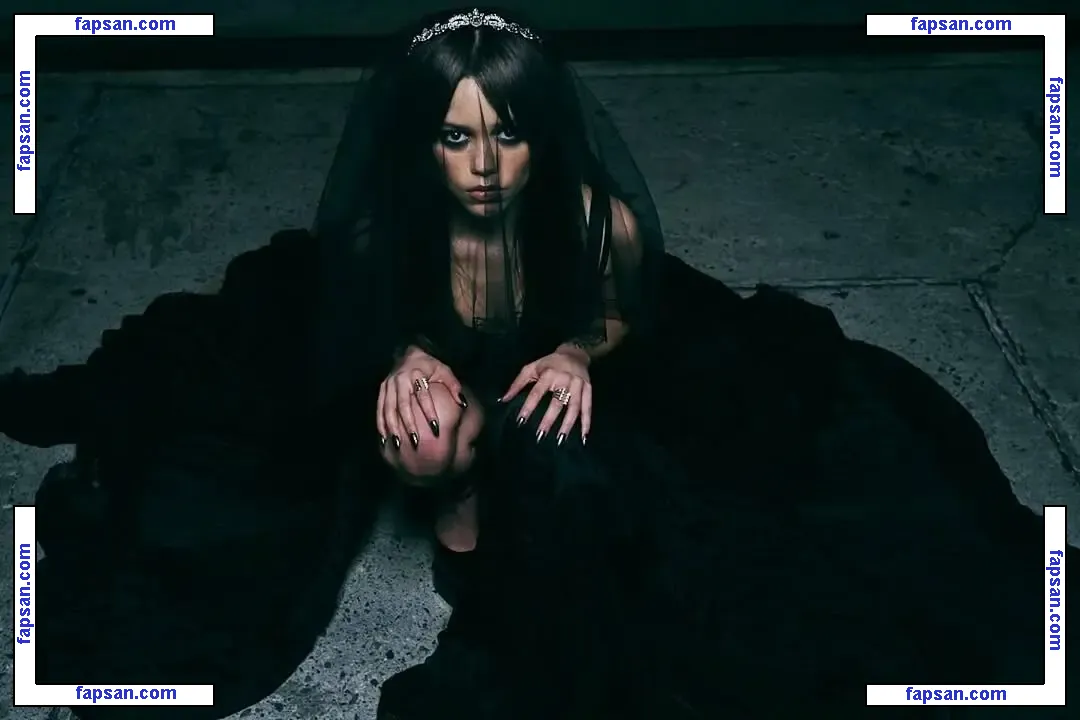 Jenna Ortega голая фото #0614 с Онлифанс