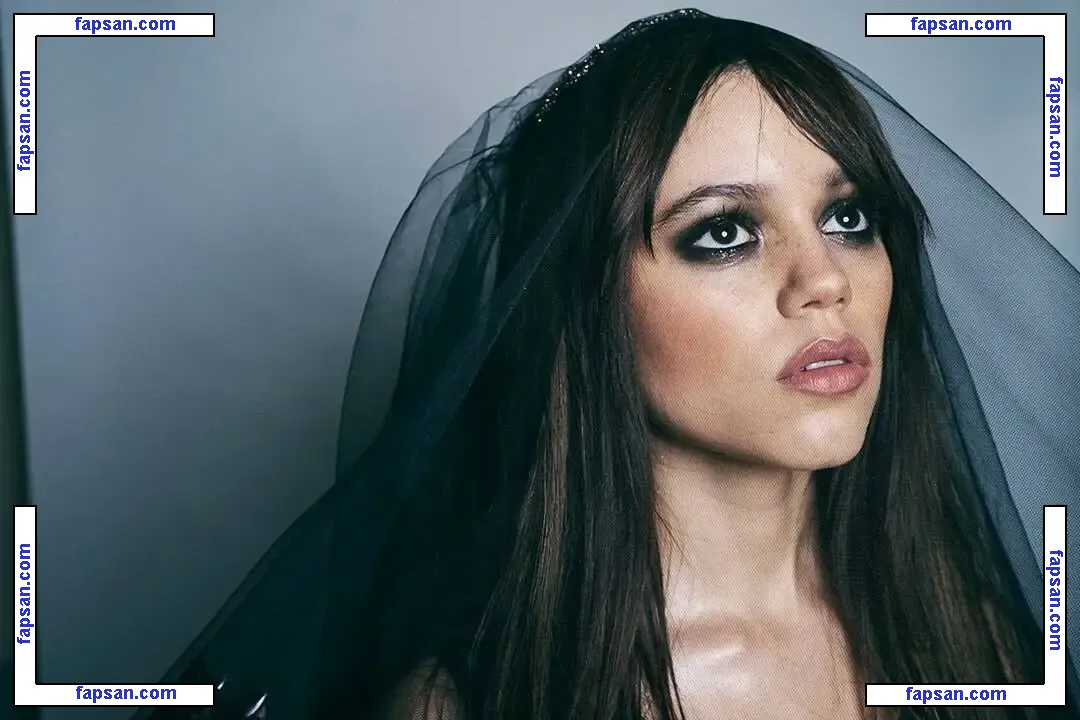 Jenna Ortega голая фото #0619 с Онлифанс