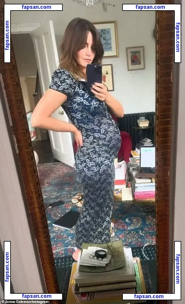 jennacoleman nude photo #0017 from OnlyFans