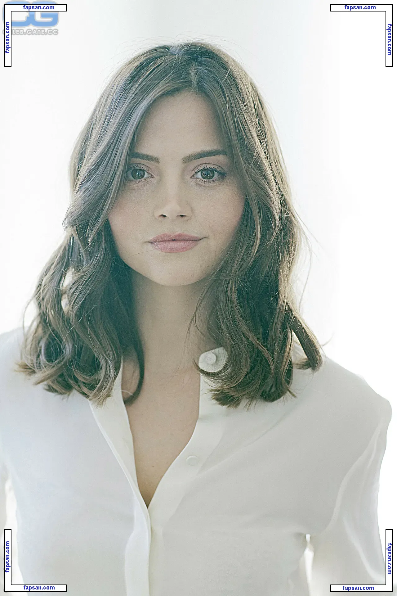 jennacoleman nude photo #0022 from OnlyFans