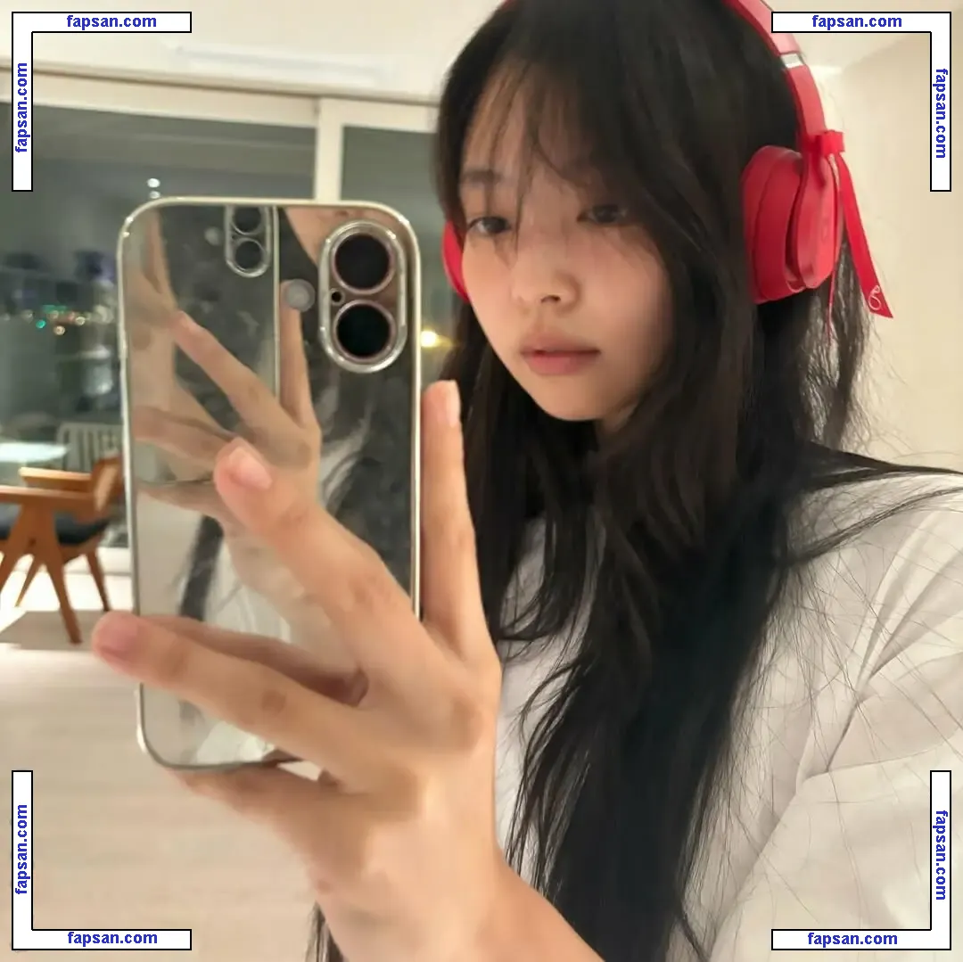 Jennie | BLΛƆKPIИK nude photo #0974 from OnlyFans