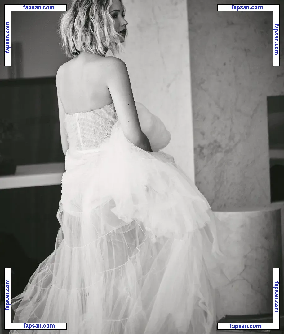 Jennifer Lawrence nude photo #0167 from OnlyFans
