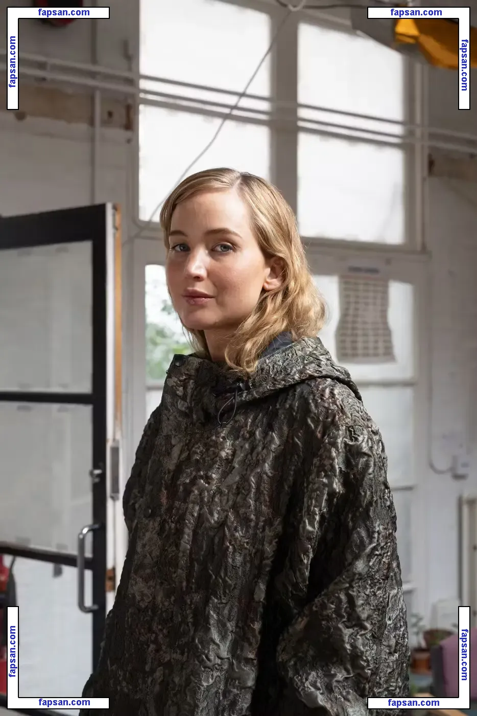 Jennifer Lawrence nude photo #3323 from OnlyFans