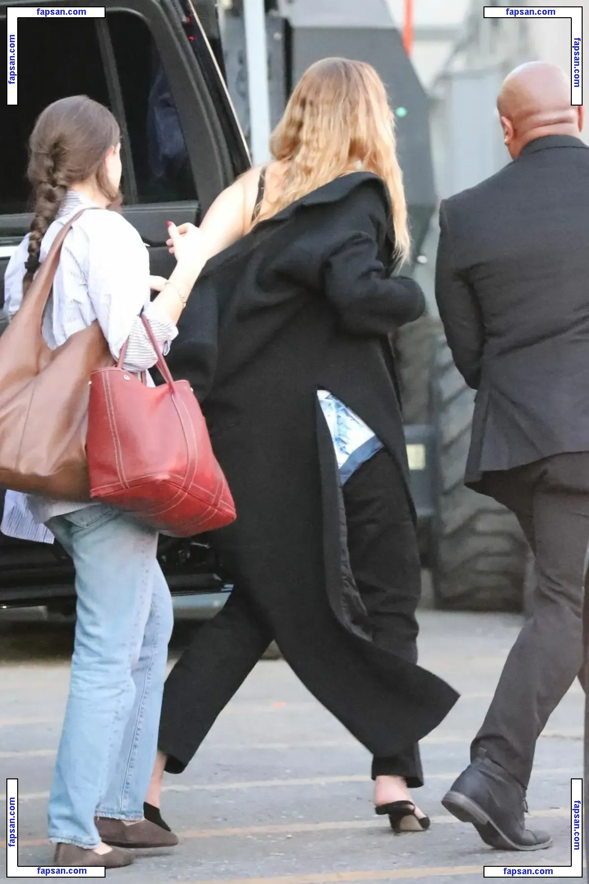 Jennifer Lawrence nude photo #3325 from OnlyFans