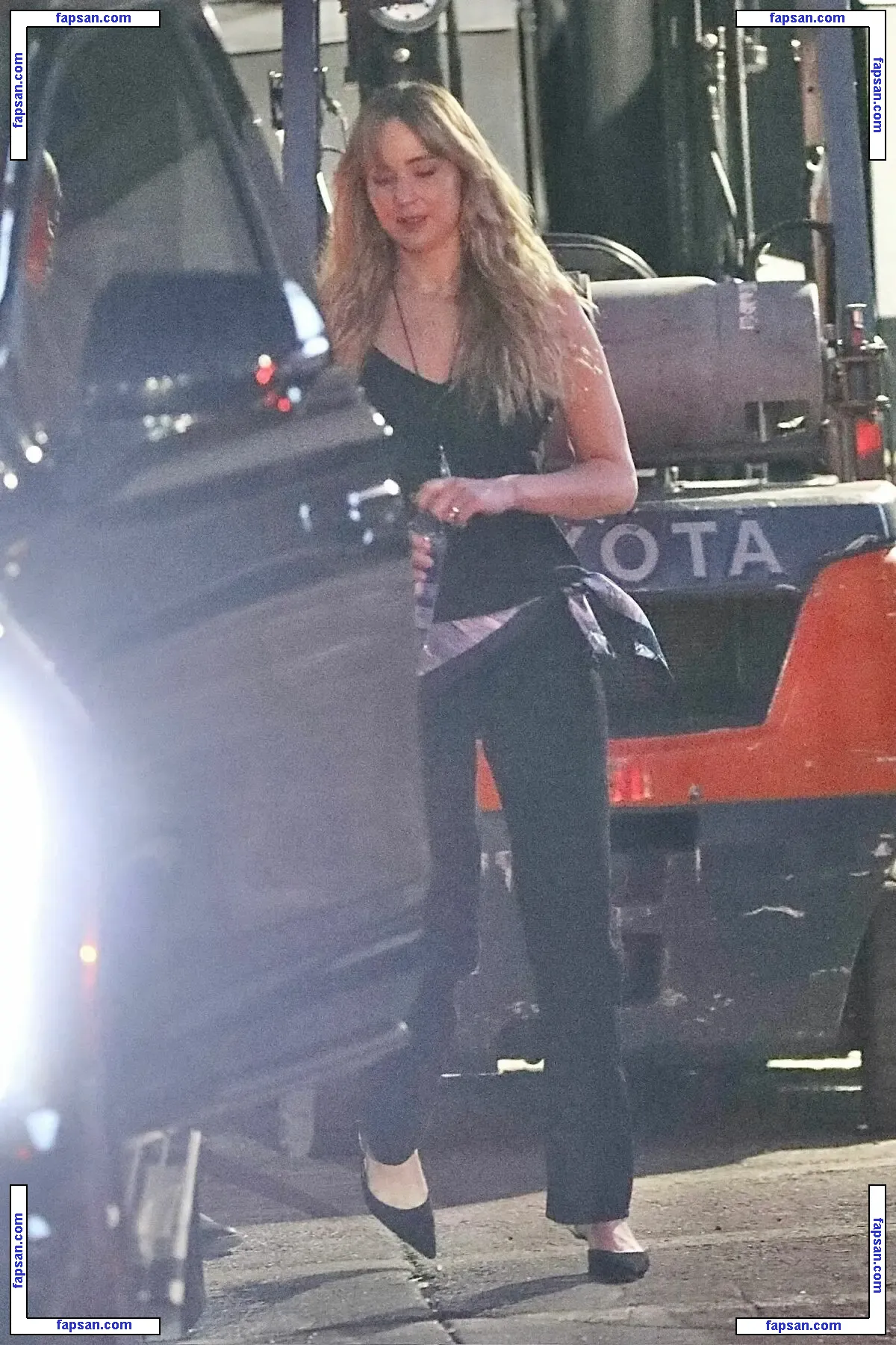 Jennifer Lawrence nude photo #3326 from OnlyFans