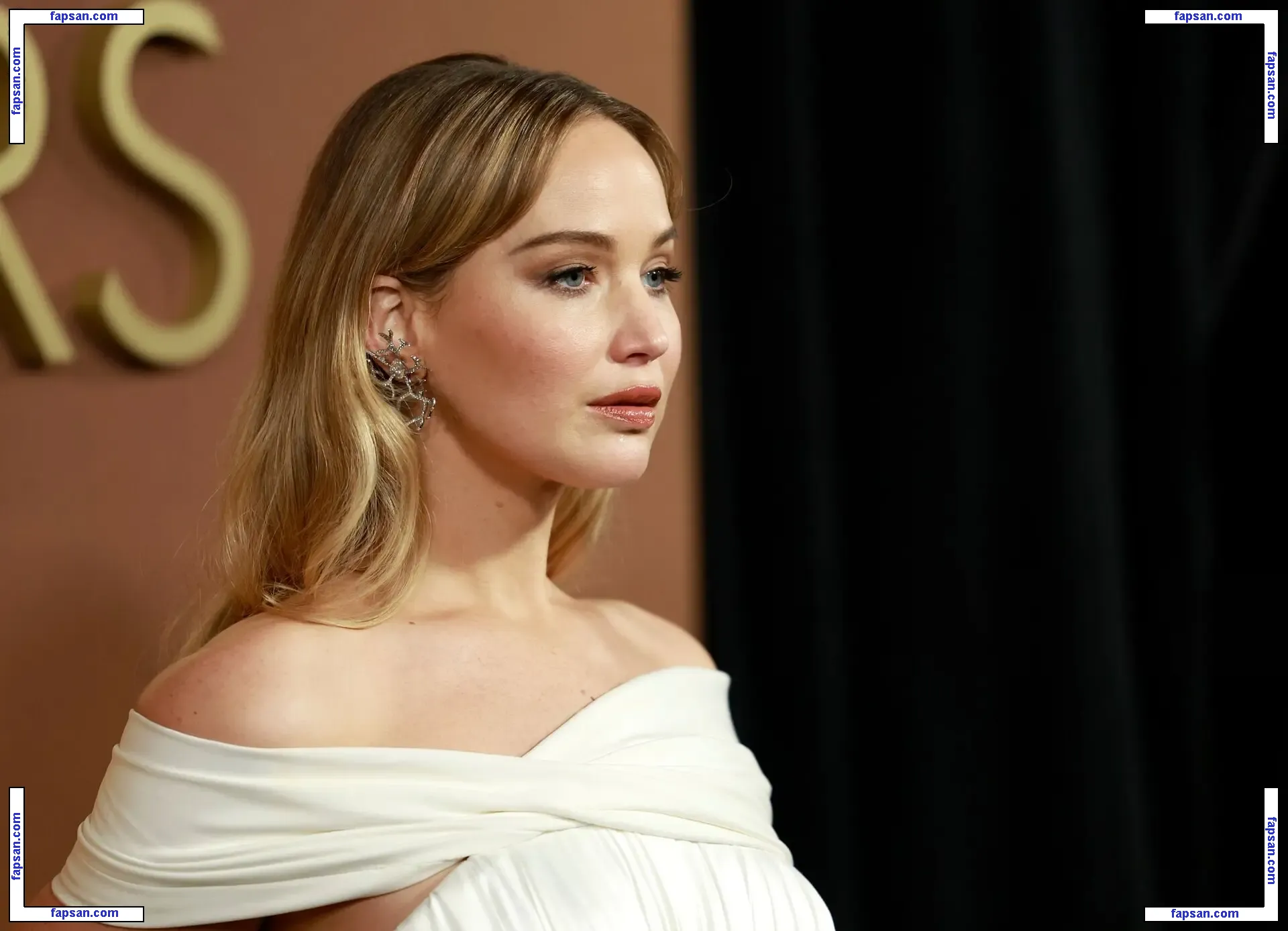 Jennifer Lawrence nude photo #3344 from OnlyFans