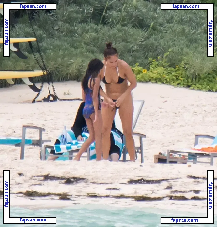 Jennifer Lopez nude photo #0746 from OnlyFans
