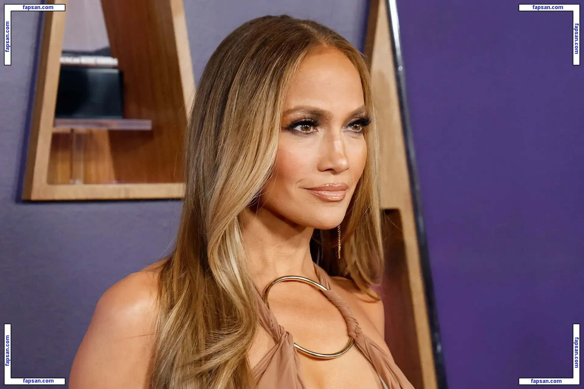 Jennifer Lopez nude photo #10691 from OnlyFans