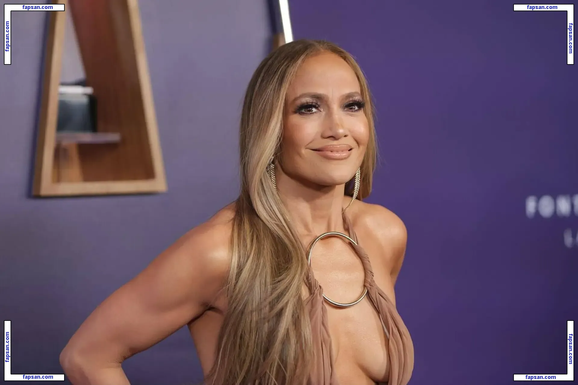 Jennifer Lopez nude photo #10696 from OnlyFans