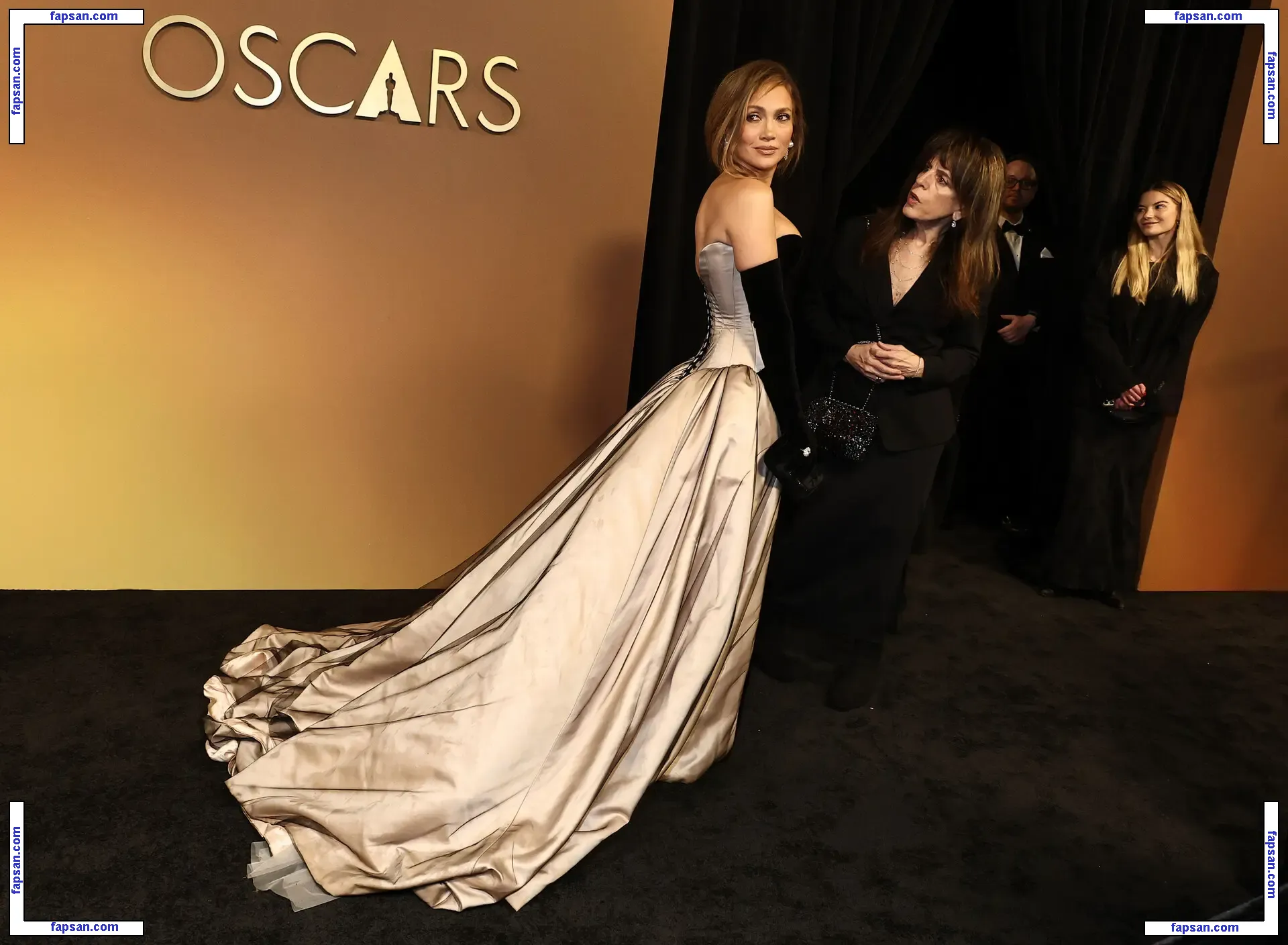 Jennifer Lopez nude photo #10804 from OnlyFans