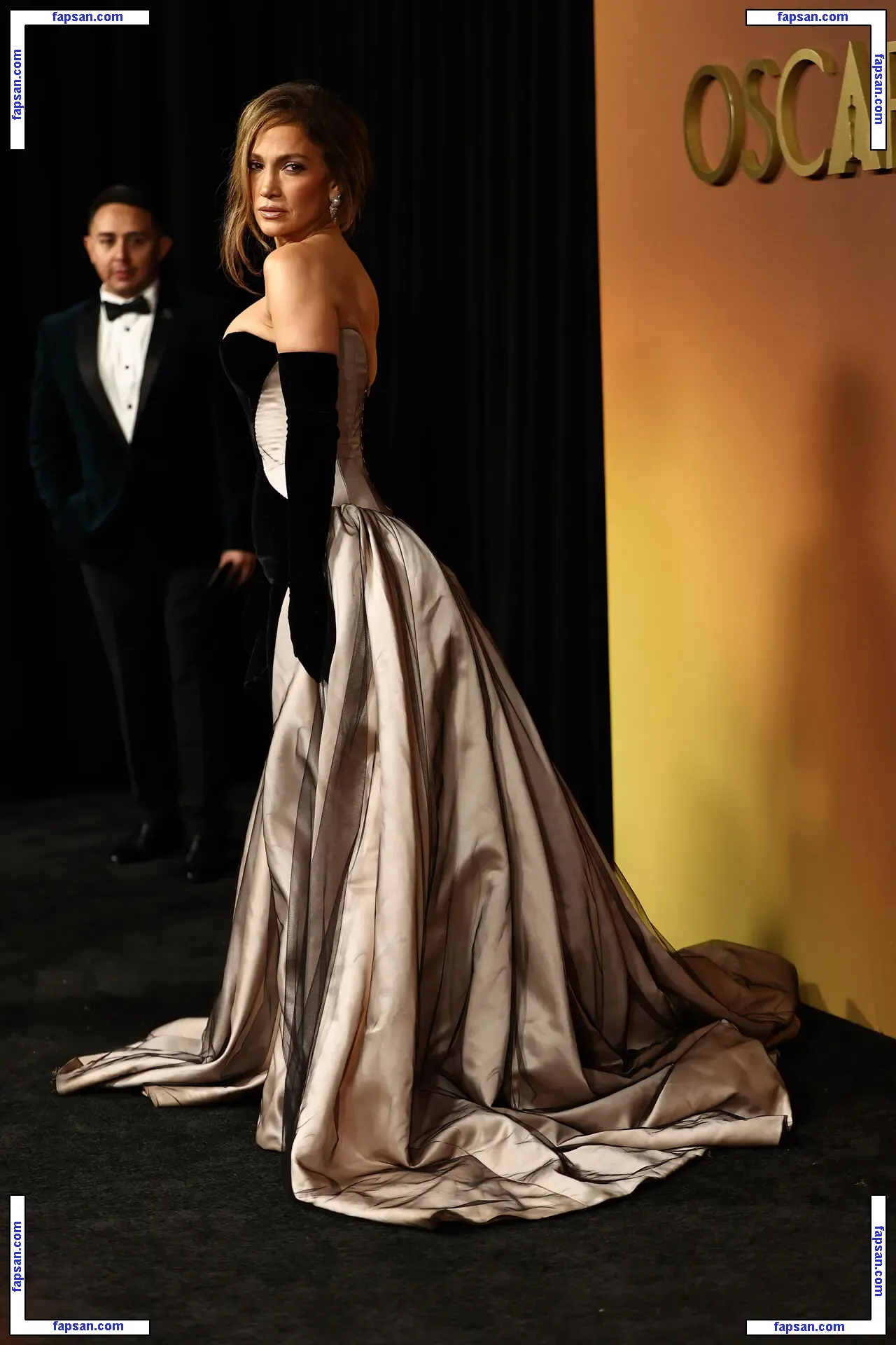 Jennifer Lopez nude photo #10806 from OnlyFans