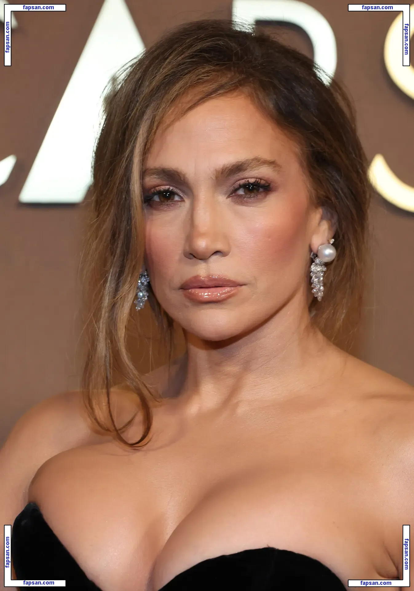 Jennifer Lopez nude photo #10810 from OnlyFans