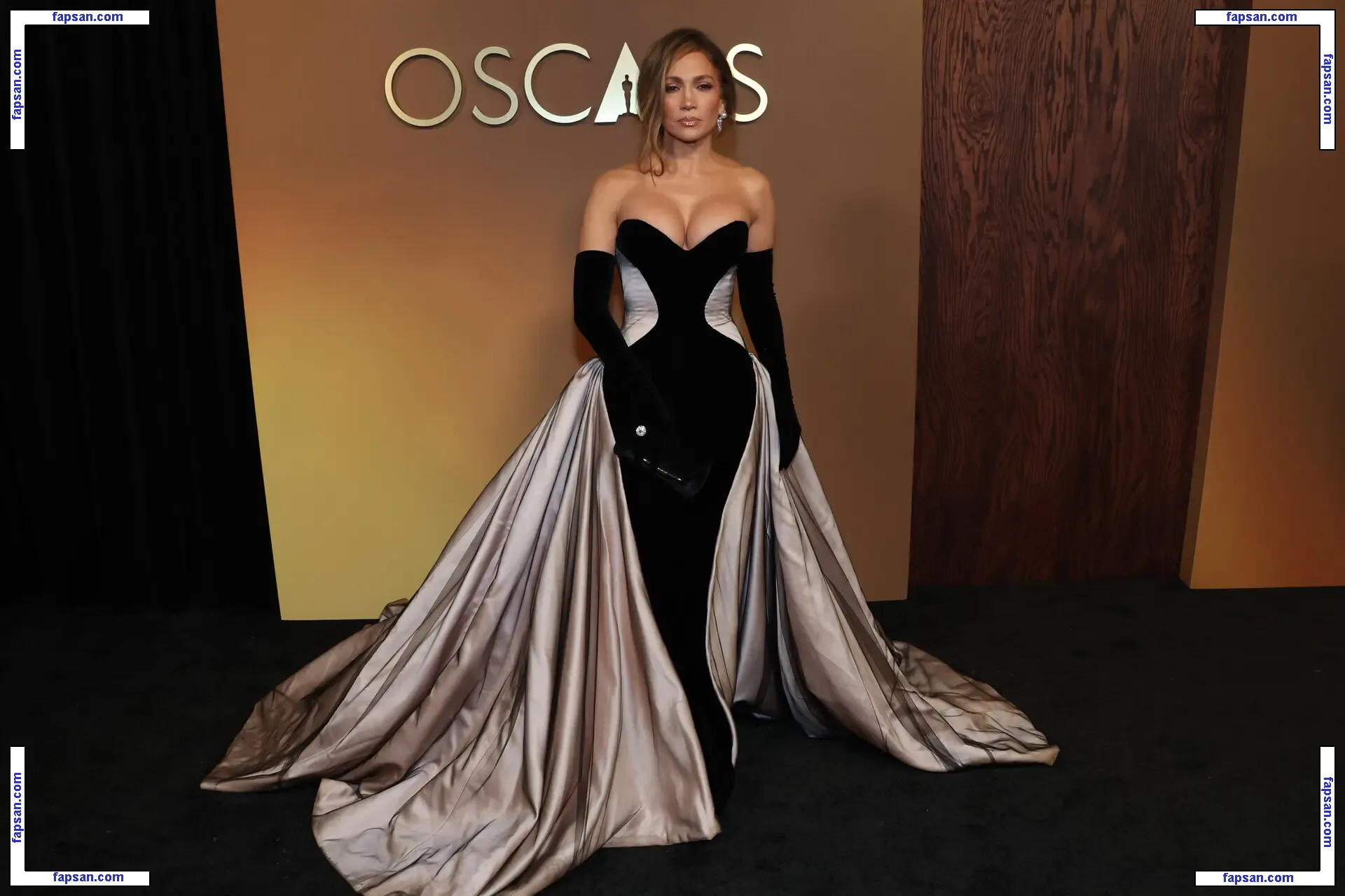 Jennifer Lopez nude photo #10821 from OnlyFans