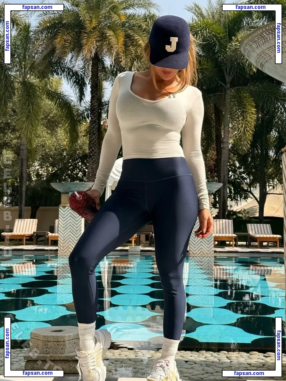 Jennifer Lopez голая фото #10833 с Онлифанс